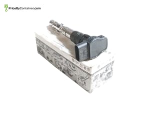 AUDI / VOLKSWAGEN 077905115AA — AUDI GENUINE IGN COIL / 077905115AA