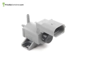 AUDI / VOLKSWAGEN 079906283D — AUDI / VOLKSWAGEN GENUINE VALVE 079906283D