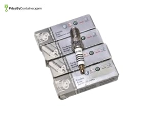 AUDI / VOLKSWAGEN 101000052AA — AUDI GENUINE SPARK PLUG AUDI (4PCS) / 101000052AA