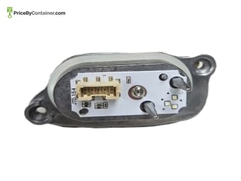 AUDI / VOLKSWAGEN 8V0998473 — AUDI / VOLKSWAGEN GENUINE LED MODULE 8V0998473