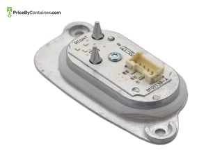 AUDI / VOLKSWAGEN 8V0998473A — AUDI / VOLKSWAGEN GENUINE LED 8V0998473A