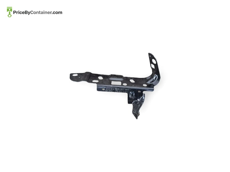 AUDI / VOLKSWAGEN 8W6821092 — AUDI GENUINE FENDER CLOSING PLATE RH 8W6821092
