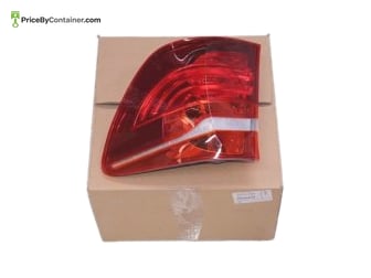 BMW 63217217312 — BMW GENUINE REAR RIGHT TAIL LIGHT 63217217312