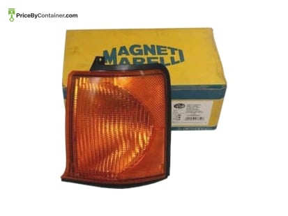 MAGNETI MARELLI XBD100880 — Magneti Marelli Turn Signal Lamp Left Side For Range Rover / XBD100880 Functionality : The Magneti Marelli Turn Signal…