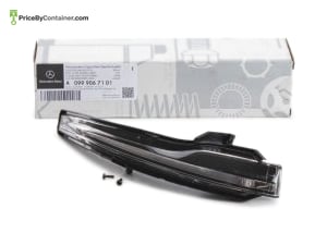 MERCEDES-BENZ 0999067101 — The Mercedes-Benz Genuine Mirror Indicator Repeater Lamp, specifically designed for the left side and identified by…